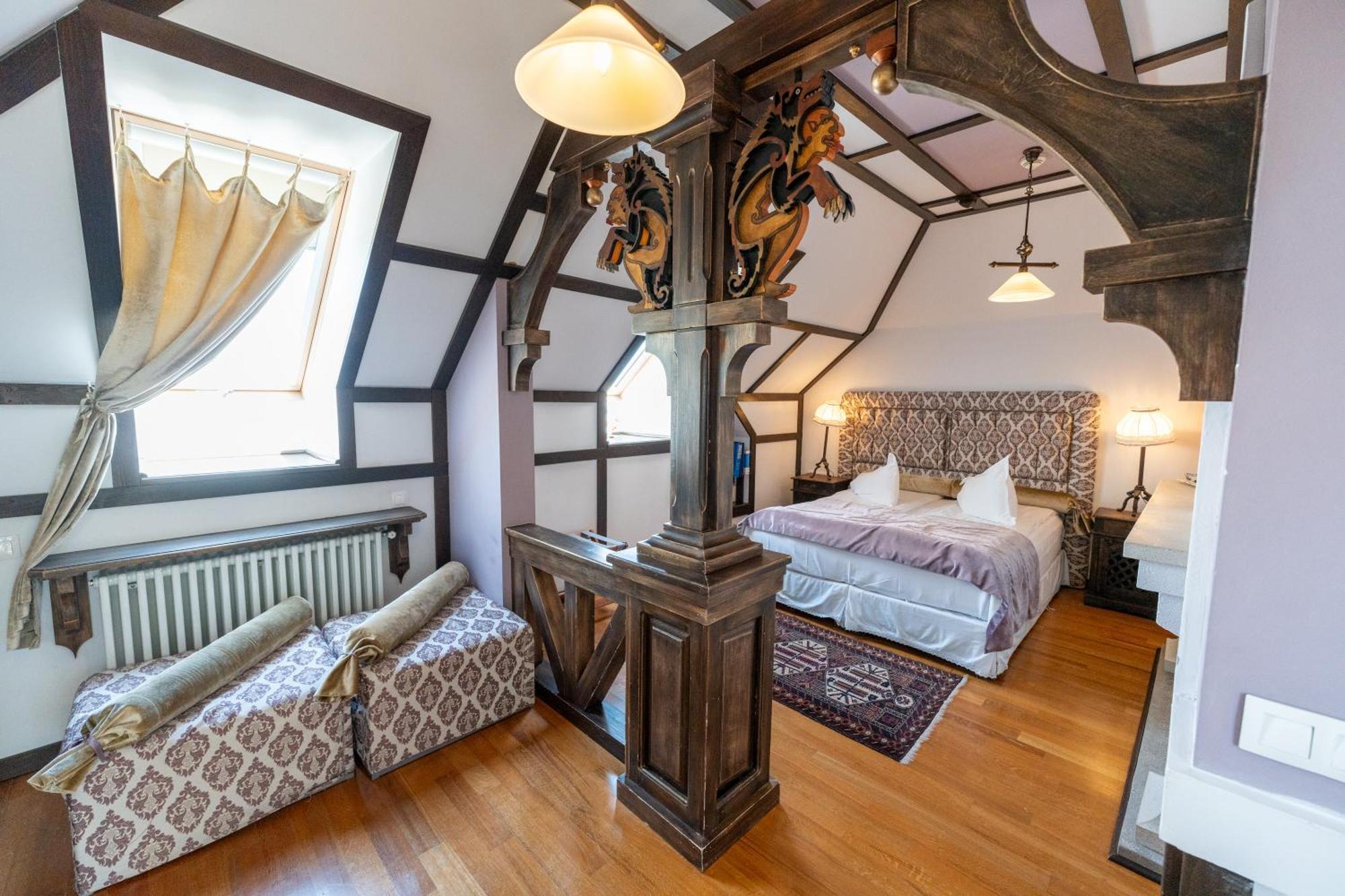 Casa Din Bran - Inn Center Esterno foto